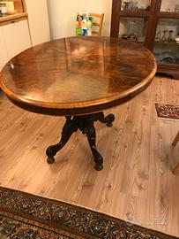 Tavolo antico in radica si noce