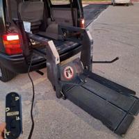 Pedana per disabili da auto Ricon