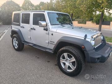 Jeep Wrangler Unlimited 2.8 CRD AUTOMATICO