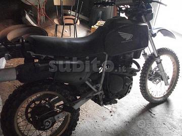 Honda XL 600 paris dakar - 1986