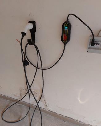 Caricatore Auto elettrica