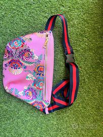 marsupio rosa e colorato grande mai usato