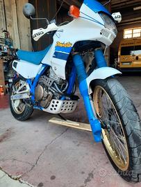 Honda nx 650 dominator 1991