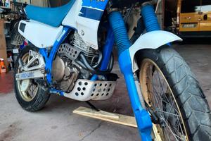 Honda nx 650 dominator 1991