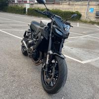 MT 09 Total black 2017