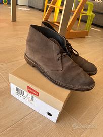Stivaletti Clarks Originals Desert Boot Grigie 45
