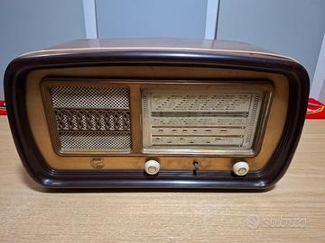 RADIO A VALVOLE D'EPOCA ANNI 50