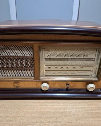 RADIO A VALVOLE D'EPOCA ANNI 50