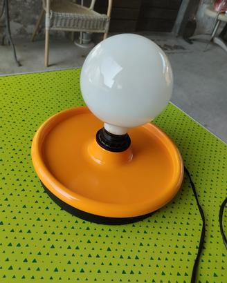 Lampada da tavolo