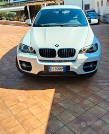BMW X6 2011