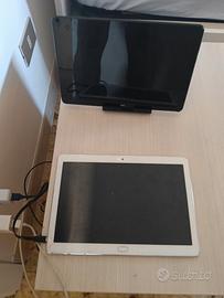Due tablet Huawei, funzionanti, uno dei qual