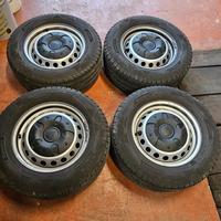 Cerchi + gomme Ford custom 215/65 R15