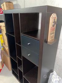 Mobile ikea/libreria con apribottiglie
