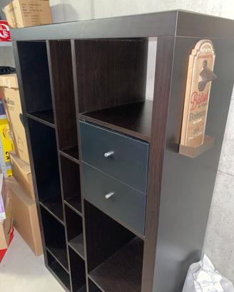 Mobile ikea/libreria con apribottiglie