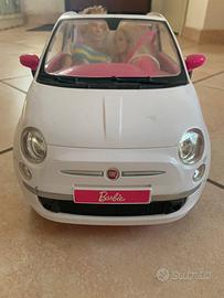 Auto fiat 500 Barbie bianca e rosa