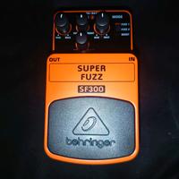 Super Fuzz SF300 BEHRINGER