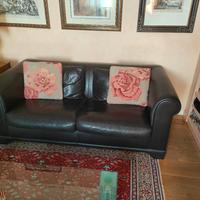 Salotto in pelle nera 