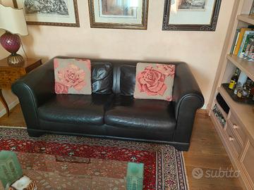 Salotto in pelle nera 