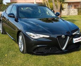 Alfa Romeo Giulia 2.2 Turbodiesel 180 CV AT8 Busin