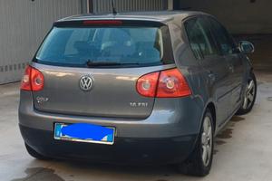 VOLKSWAGEN Golf 5ª serie - 2006