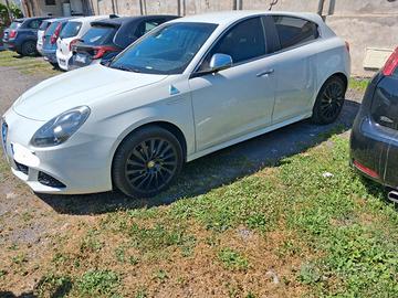 Alfa romeo giulietta quadrifoglio