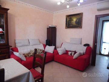 Villetta a schiera di 150 m² con 5 locali e box au