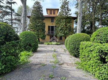 VILLA SINGOLA A CAVRIAGO