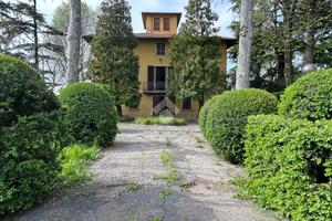 VILLA SINGOLA A CAVRIAGO