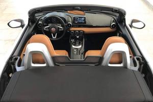 Fiat 124 Spider Multi-air Lusso