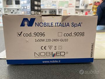 Faretti quadrati da incasso in gesso NOBILE 9096