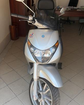 Piaggio Beverly