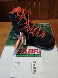 Scarpe antinfortunistiche