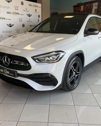 MERCEDES-BENZ GLA 200 d Aut. Premium AMG * TETTO