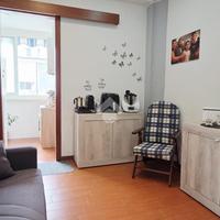3 LOCALI A BARI
