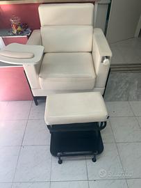Stock arredamento centro estetico