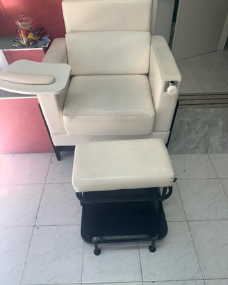 Stock arredamento centro estetico