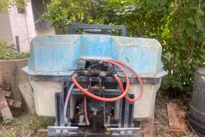 Botte irroratrice 200 litri Borio