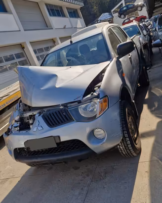 Ricambi Mitsubishi L200 4° 2.5 diesel del 2008