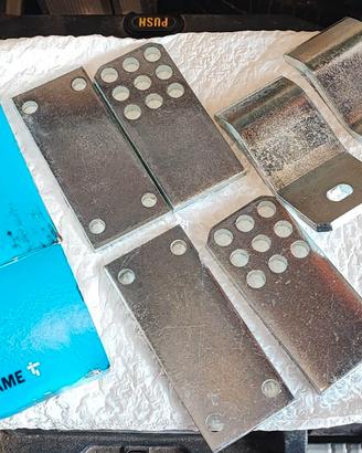 Came accessori staffe a saldare per 2 Motori