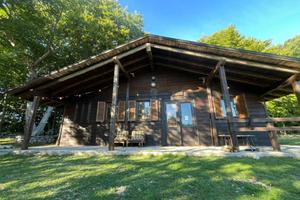 Rustico / Casale di 167 m² con 1 locale a Polino
