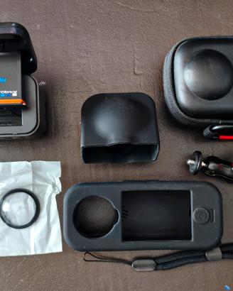 insta 360 x4 air Accessori