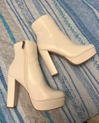 Tronchetti Platform Bianchi con Tacco Alto N.40 St