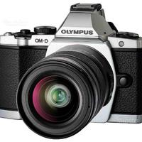 Olympus omd em-5 con 12-50 nuova