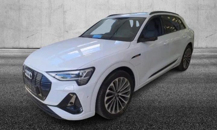 AUDI e-tron 55 quattro S line edition