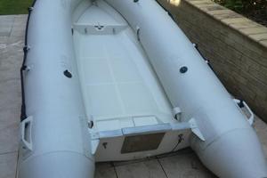 Tender / Gommone omologato 3,10 m - Chiglia VTR