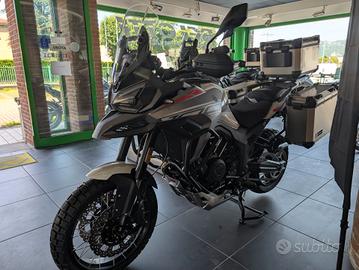 Nuova Morbidelli T1002VX