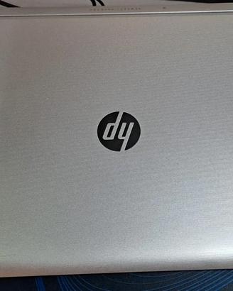 Notebook HP 17 - i5 - 256Gb SSD - GeForce 840M