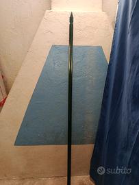 4 Paletti a "T" altezza 150 cm + 5 tiranti.Nuovi