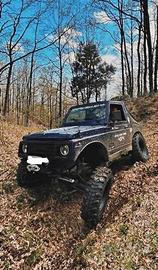 Suzuki Samurai