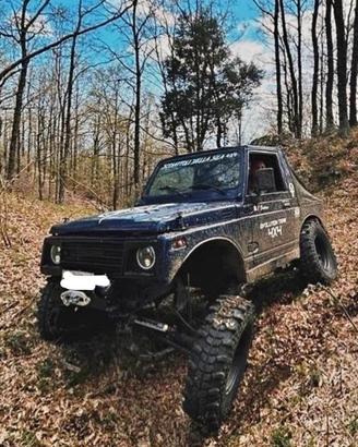 Suzuki Samurai